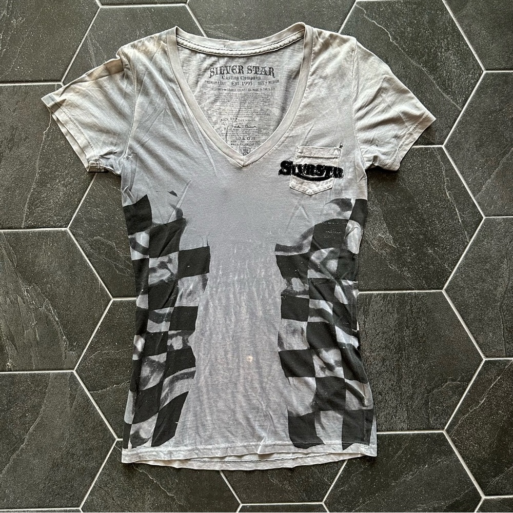 VTG Y2K Slvrstr Alt Grunge Biker Babe V-neck T-shirt